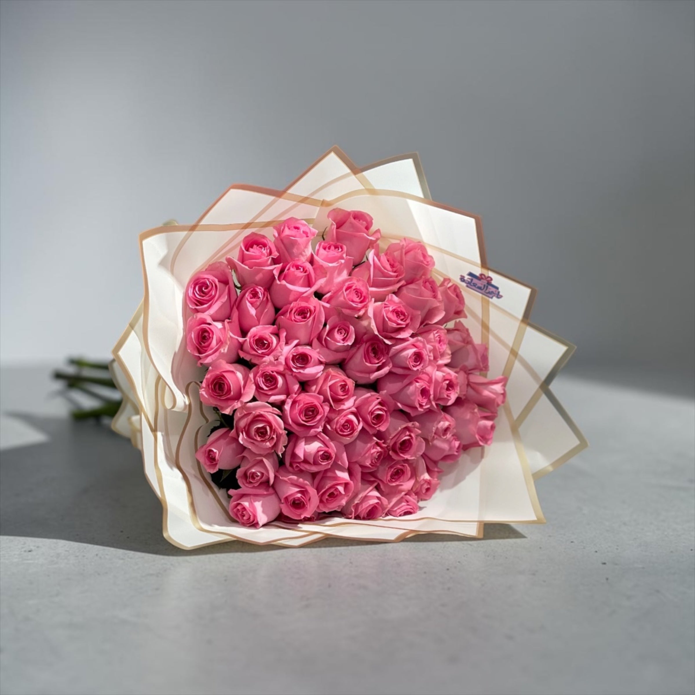 50 pink roses
