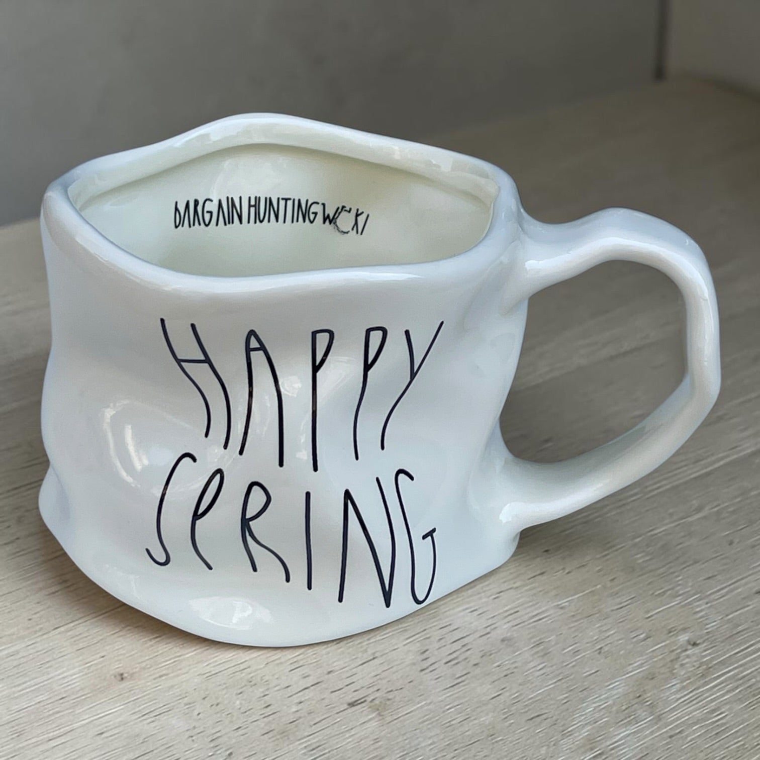 wrinkled mug