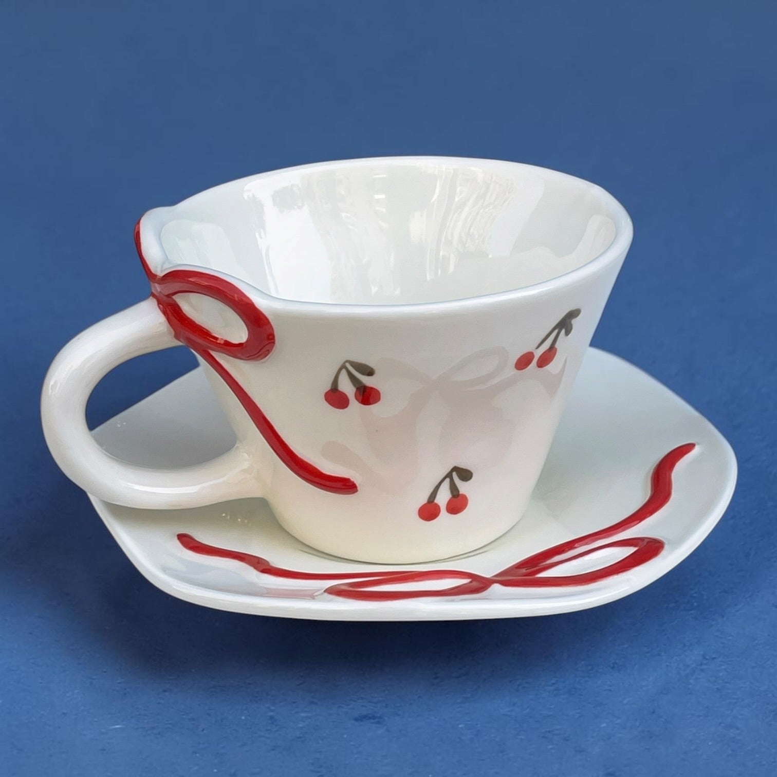 Ribbon mug with plate