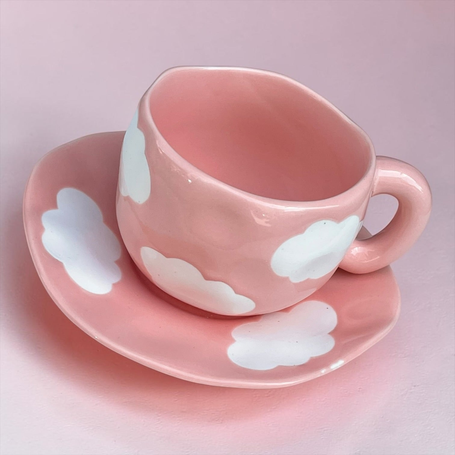 Cloudy mug with plate