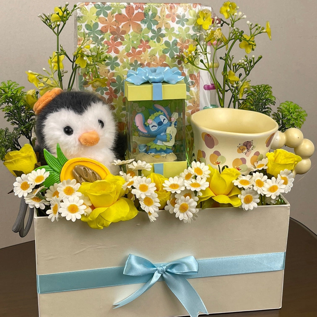 Penguin And Stitch Gift Box - Tagerelsa3ada